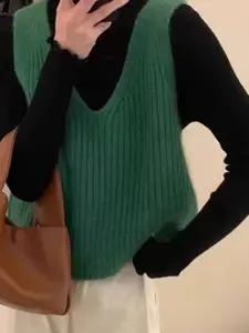 StyleCast Women V-Neck Sleeveless Pullover Sweater Vest