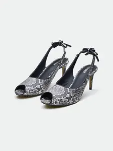 Oroh Women Leather Party Stiletto Pumps with Bows