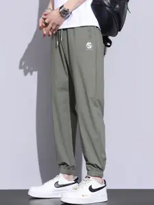 StyleCast Men Slim-Fit Mid Rise Joggers