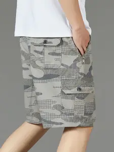 StyleCast x Revolte Men Camouflage Printed Regular Fit Cotton Shorts