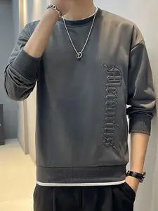 StyleCast x Revolte Men Self Design Sweatshirt