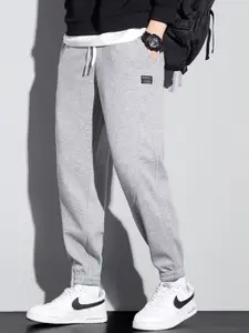 StyleCast  Men Mid Rise Joggers