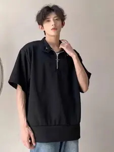 StyleCast Men Solid Henley Neck Oversized T-shirt