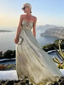 StyleCast x Revolte Fit & Flare Maxi Dress