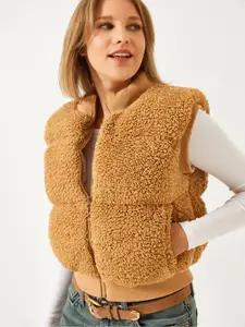 BIANCO LUCCI Animal Puff Sleeve Cinched Waist Top