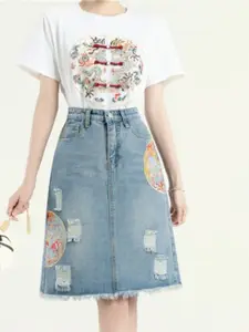 StyleCast Women Knee Length Straight Skirt