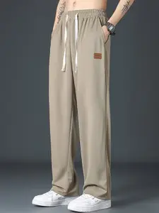 StyleCast x Revolte Men Loose Fit Pleated Trousers