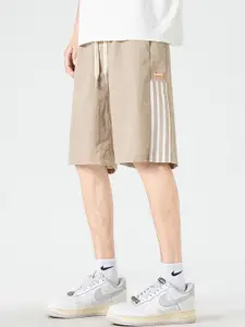 StyleCast x Revolte Men Loose Fit Rapid-Dry Mid-Rise Shorts