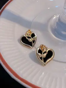 KRENOZ Gold-Plated Heart Shaped Studs