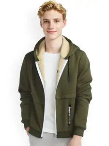 StyleCast x Revolte Men Lightweight Tailored Jacket