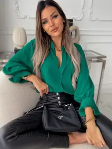 StyleCast Women Solid Tie-Up Neck Top