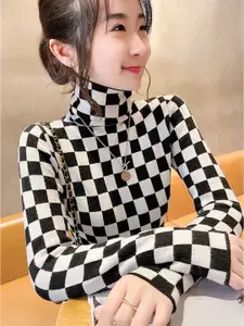 StyleCast Women Checked Pullover