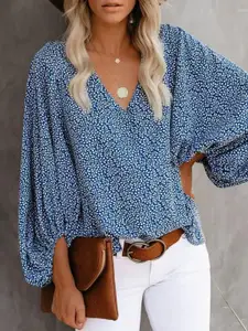 StyleCast Women Abstract Printed V-Neck Top