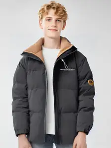 StyleCast x Revolte Men Mock Collar Solid Casual Padded Jacket