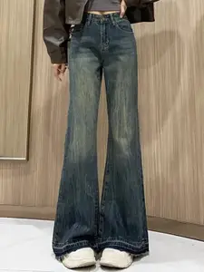 StyleCast Women Slim Fit High-Rise Light Fade Jeans