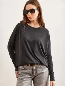 Olalook Women Solid Top