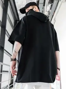 StyleCast Men Typography Printed Hooded T-shirt