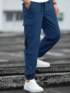 StyleCast x Revolte Men Pleated Mid-rise Cargos Trousers