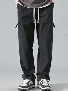 StyleCast x Revolte Men Pleated Mid-Rise Regular Fit Cargos Trousers