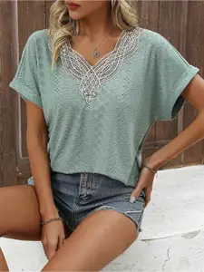 StyleCast Extended Sleeves Top