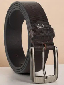 The Roadster Lifestyle Co Men Textured Leather Belt