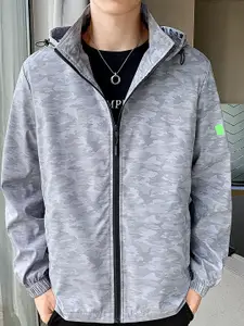 StyleCast x Revolte Men Printed Hooded Tailored Jacket