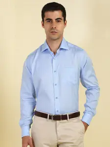 Allen Solly Sport Men Textured Spread Collar Cotton Formal Shirt