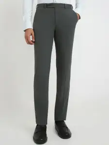 Park Avenue Men Solid Slim Fit Mid-Rise Formal Trousers