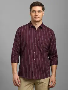 Louis Philippe Sport Slim Fit Vertical Striped Pure Cotton Casual Shirt