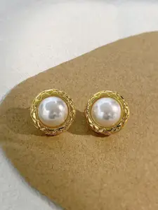 VAGHBHATT Gold-Plated Pearls Beaded Textured Rim Circular Studs