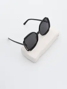 PELLE LUXUR Women Oversized Sunglasses with UV Protected Lens PL25GS238