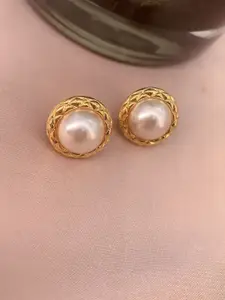 VAGHBHATT Gold-Plated Pearls Beaded Textured Rim Circular Studs