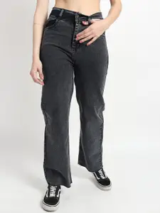 TYFFYN Women Flared High-Rise Stretchable Jeans