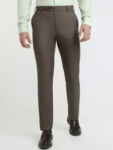 Raymond Men Solid Regular Fit Mid-Rise Formal Trousers