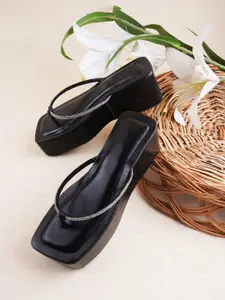 Try Me Women Embellished Wedge Sandals with Tassels