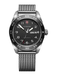 Victorinox swiss army Men Brass Dial Analogue Watch V242043