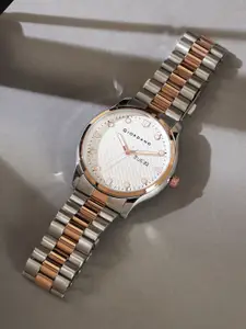 GIORDANO Men Patterned Dial & Stainless Steel Bracelet Style Straps  Watch GZ-50122-33