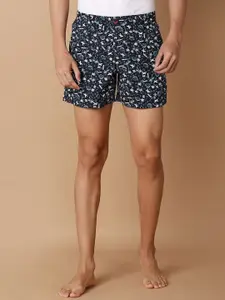 V-Mart Men Printed Mid-Rise Slim Fit Cotton Shorts