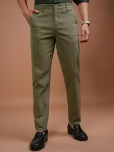 HIGHLANDER Men Tapered Fit Chinos Trousers