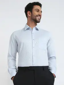 Raymond Pure Cotton  Contemporary Fit Cutaway Collar Formal Shirt