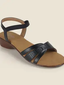 Metro Women Block Heel Sandals