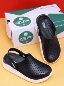 DOCTOR EXTRA SOFT Men Self-Design Clogs