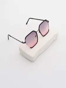 PELLE LUXUR Women Fashion Oversized Sunglasses with UV Protected Lens PL25GS400