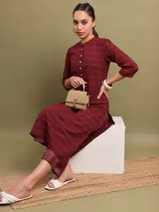 Vishudh Striped Cotton Mandarin Collar Straight Kurta