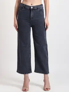 TYFFYN Women Straight Fit Mid-Rise Stretchable Jeans