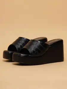 ERIDANI Women Textured Open Toe  Wedge Sandals