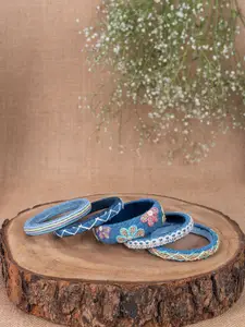 Taasha Craft Set Of 5 Thread Bangles