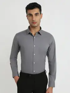 Park Avenue Men Slim Fit Formal Shirt