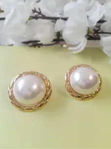 KRENOZ Gold-Plated Pearls Studded Circular Shaped Textured Rim Studs