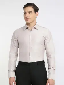 Raymond Structure Pattern Semicutaway Formal Shirt